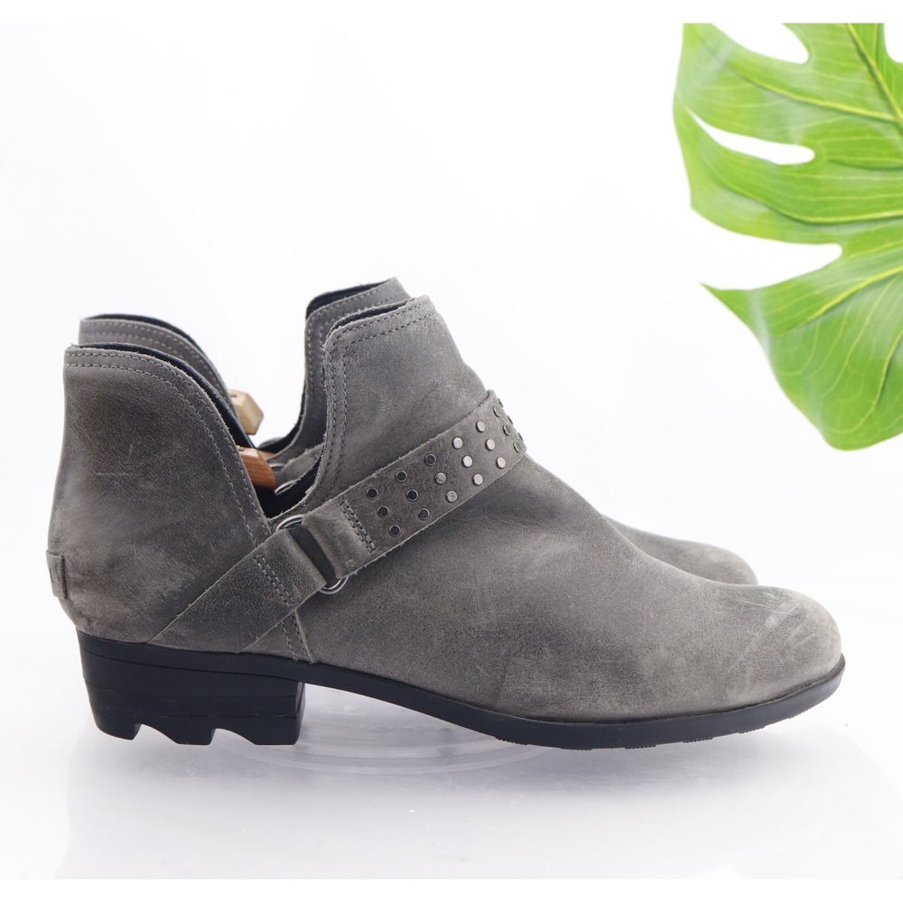 Sorel Womens Lolla II Boots Size 12 Gray Leather Ankle Booties Studded Cutouts